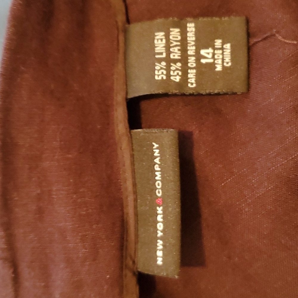 Nee York & Co brown linen blend skirt - Picture 3 of 4